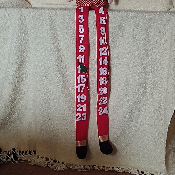 Advent Calendar Santa Claus Felt Count Down the Days till Christmas! - Picture 6 of 8